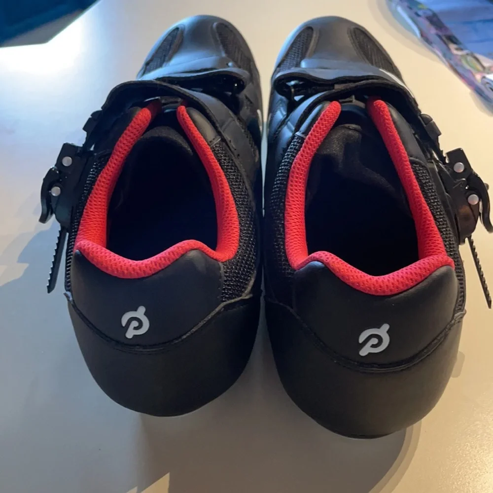 Peloton Cycling Shoes - Picture 3 of 6